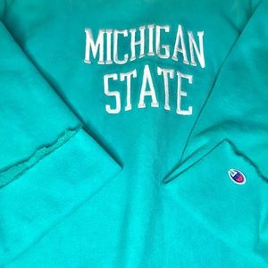 Champion Cropped Michigan St Crewneck
